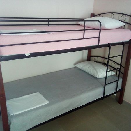 Persefoni Rooms Apartments & Mezonetes Торони Екстериор снимка