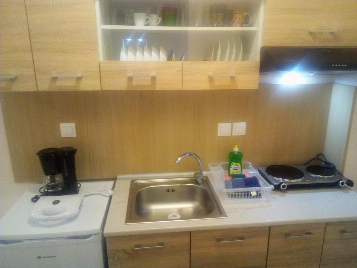 Persefoni Rooms Apartments & Mezonetes Торони Екстериор снимка