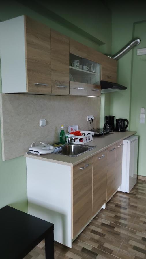 Persefoni Rooms Apartments & Mezonetes Торони Екстериор снимка