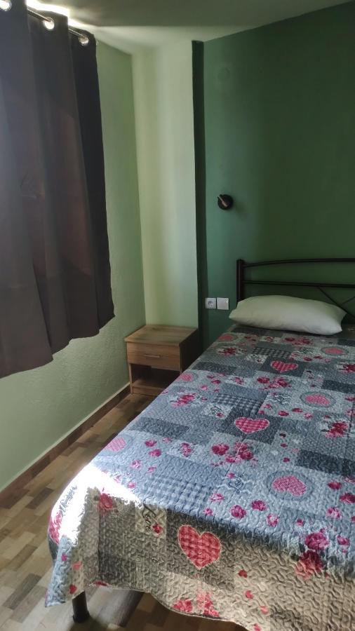 Persefoni Rooms Apartments & Mezonetes Торони Екстериор снимка