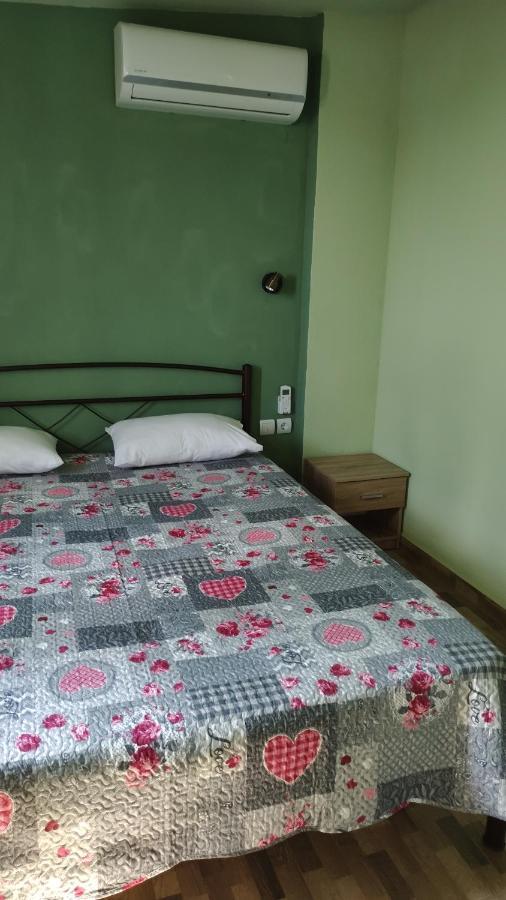 Persefoni Rooms Apartments & Mezonetes Торони Екстериор снимка