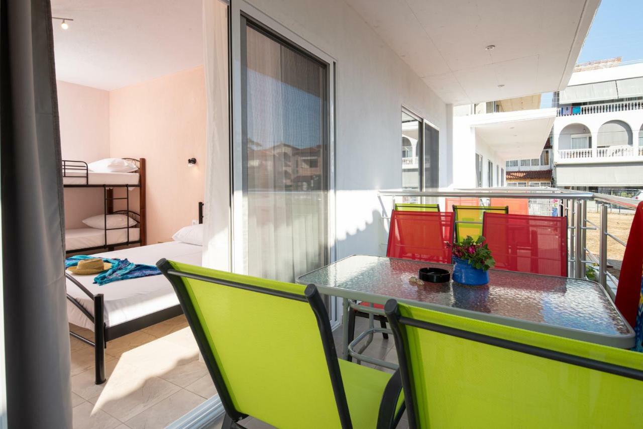 Persefoni Rooms Apartments & Mezonetes Торони Екстериор снимка